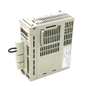 Servoaccionamiento de CA Yaskawa Original Nuevo, SGDH-04AE - Product Image 1