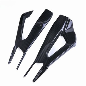Cubierta de Horquilla Trasera de Fibra de Carbono Seca 3K para BMW S1000RR S1000R M1000RR 2019-2025, Protector de Horquilla Trasera para Motocicleta - Product Image 5