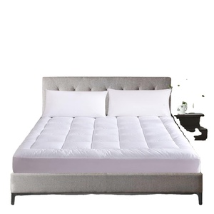 ผ้าคลุมที่นอนกันน้ำ Cloudland 100% ผ้าฝ้าย สำหรับเตียงคู่ พร้อมปลอกหมอน 2 ใบ - Product Image 1