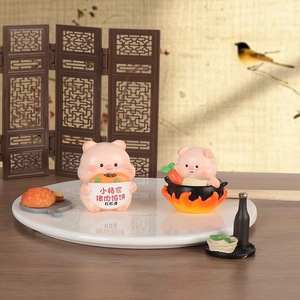 กล่องสุ่มของเล่น Yu Mo Craft Piggy Food Street 8 ชิ้น ฟิกเกอร์หมูน่ารัก ตกแต่งโต๊ะทำงาน ของขวัญสำหรับเด็กและนักสะสม - Product Image 3