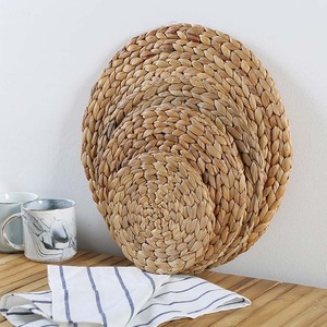 Wholesale Cheap Household Handmade Vietnam Water Hyacinth Thick Natural Table Round <strong>Linen</strong> Woven Rattan <strong>Placemats</strong> - Product Image 5