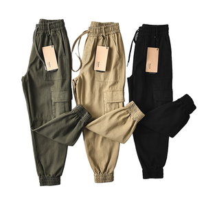 Pantalon cargo tricoté sur mesure pour homme, anti-plis, respirant, séchage rapide, écologique, tendance, multi-poches, en tissu uni - Product Image 1