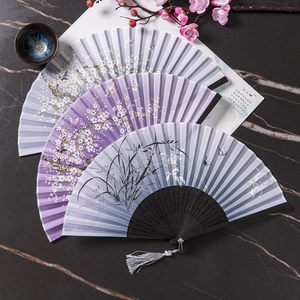พัดไม้ไผ่พับได้สไตล์จีนสำหรับผู้หญิง ลายพิมพ์แบบโบราณ พกพาสะดวก เหมาะสำหรับชุดฮั่นฝูในฤดูร้อน - Product Image 2