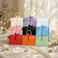 Boîte à dragées portable pour mariage, boîte à bonbons créative en forme de trapèze avec ruban, petite boîte d'emballage pour cadeaux de remerciement pour les invités