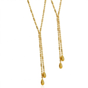 Colliers pendentifs tendance en acier inoxydable de style coréen, bijoux fins personnalisés pour femmes, texture métallique à la mode, vente en gros - Product Image 2