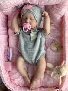 Bambola Reborn Cry of the Diaper Original Teeth Jelly Doalr Rossa da 20 Pollici, Realistica e Molto Morbida - Product Image 4