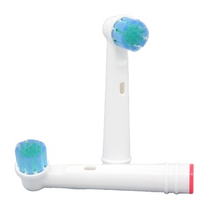Testine Morbide per Spazzolino Elettrico <span class=keywords><strong>Compatibili</strong></span> con <span class=keywords><strong>Spazzolini</strong></span> Elettrici <span class=keywords><strong>Oral</strong></span>-<span class=keywords><strong>B</strong></span>, Ricambi Sostituibili del Produttore - Product Image 2