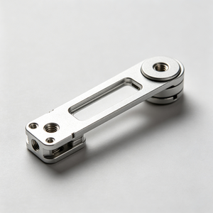 Pièces en aluminium usinées CNC légères TECH-KING pour châssis de drone avec options d'usinage par électroérosion à fil en acier inoxydable Guangdong - Product Image 1