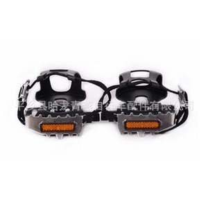 Pedales de Bicicleta Negros de Aluminio y Plástico Antideslizantes con Rodamientos de Bolas y Eje de Acero, Accesorios Multiusos para Bicicleta de Ejercicio - Product Image 4