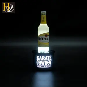 2023 heißer Verkauf runde Form Desktop LED-Licht flasche wiederauf ladbare Batterie Acryl LED-Flasche Displayst änder mit Logo-Gravur