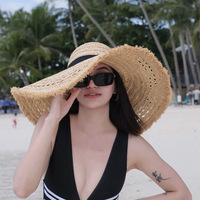 Chapeau d'été en raphia pour femme, protection solaire, bord brut, large bord, tissage ouvert, pour la plage, les vacances, les fêtes, le bord de mer