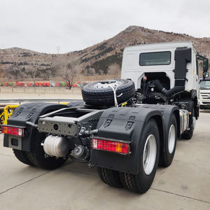 Hot Sale Tractor Head Used Sinotruck 6X4 371 380 Howo Truck Head for Africa Market - Product Image 2