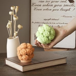 6er-Set 3D Rosen Säulenkerzen Silikonformen für romantische Abende, Rosencluster Kerzenformen - Product Image 3