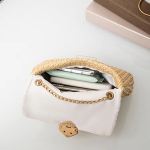 Bolso de Paja Casual de Verano con Cadena y Cierre de Diamantes, Moderno y Asequible - Product Image 4