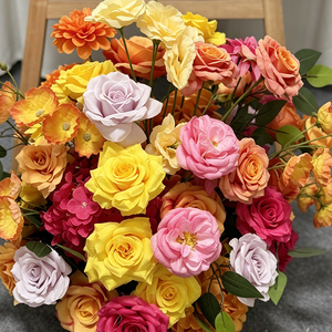 แจกันดอกไม้สีสันสดใสสำหรับตกแต่งงานแต่งงานบนแท่นต้อนรับ - Product Image 4