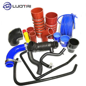 خرطوم سيليكون عالي الأداء مخصص للسيارات بزاوية 45 درجة معزز لتعزيز أداء المبرد - Product Image 3