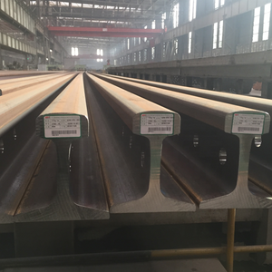 Hochwertige große Menge China Hersteller DIN Standard Eisenbahn schiene Schwerer Stahl <span class=keywords><strong>UIC</strong></span> <span class=keywords><strong>60</strong></span> Stahl Eisenbahn schienen - Product Image 5
