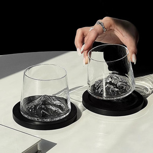 Tasse à eau de montage d'observation à la mode avec sous-verre rond 3D Snow Fuji Base Mountain Whisky Glass - Product Image 3
