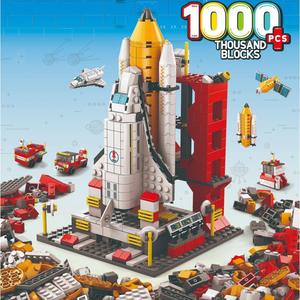 Modelli di veicoli spaziali caldi ragazzi assemblano Minicraft mattoncini Anime Figure accessori tavolo per bambini giocattoli per bambini regalo - Product Image 6