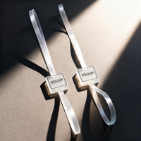Corde d'étiquette volante de logo en relief de marque propre personnalisée de haute qualité pour l'estampage de logo personnalisé de vêtements