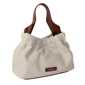 Bolso Tote con patrón de espinas de alta calidad con diseño de nicho único bordado para compras y desplazamientos de otoño y primavera - Product Image 2