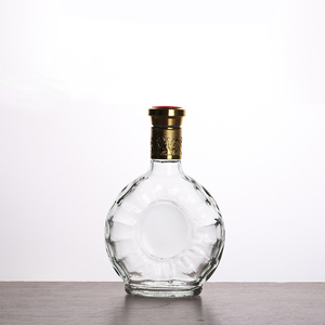Bottiglia di Vino in Vetro Trasparente da 250ml con Tappo a Chiusura Manuale, Vari Stili e Forme - Product Image 3