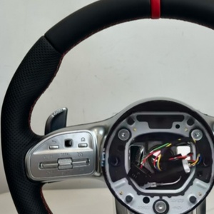 Volant en cuir de style sportif pour <span class=keywords><strong>Mercedes</strong></span>-Benz <span class=keywords><strong>AMG</strong></span> W212 W213 W204 W202 W203 W204 W205 C204 C205 CL203 W176 W177 GT - Product Image 2