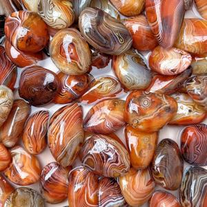 Pierre de palmier en agate rouge sardonyx de haute qualité en gros, cristal de guérison Feng Shui, artisanat populaire - Product Image 3