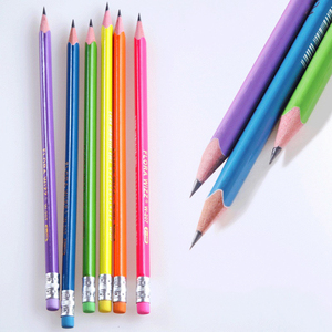 Crayon triangulaire HB en bois de haute qualité, fourni par l'usine - Product Image 1