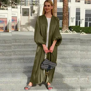 Nieuwe Ontwerp Arabische Turkse Front Open Abaya Dubai Fancy Glanzend Abaya Midden-oosten Islamitische Front Open Abaya Met Hijab