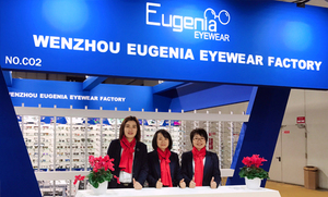 EUGENIA 안티-안개 콘택트 렌즈 클리너 중국 도매 30ml 알루미늄 스프레이 디스플레이 렌즈 클리너 - Product Image 5