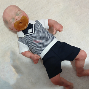 Muñeca Bebé Reborn de Silicona Platino de Cuerpo Completo Ultra Realista de 20 Pulgadas con Venas y Patrones Detallados Pintados a Mano, Lista para Usar con Chupete - Product Image 4