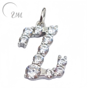 จี้ตัวอักษรเงินแท้ 925 รุ่นคลาสสิกจาก UM Jewelry สำหรับผู้หญิง เด็ก ของขวัญวันครบรอบ วันแต่งงาน และโอกาสพิเศษต่างๆ - Product Image 1