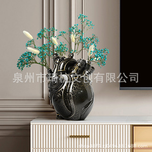 Jarrón de Resina con Diseño de Corazón Mecánico, Color Negro y Dorado Agrietado, Decoración Industrial para el Hogar, Regalo para el Día de San Valentín - Product Image 5