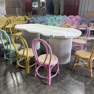 Silla de mimbre natural hecha a mano, asientos de mimbre estilo Montessori para habitación de niños, venta al por mayor - Product Image 1