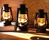 Bougie électronique LED rétro en forme de cheval, portable, pour le camping, noir/blanc, blanc chaud, décoration d'ambiance de Noël