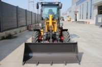 Chargeur frontal diesel compact WOLF Popular 816 à vendre