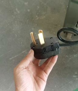 Máquina industrial automática removedora de cáscara de plátano verde de acero inoxidable - Product Image 4