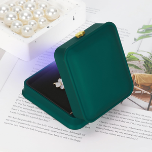 Crown Slim Waist LED Light Spray Paint Bead Treasure <b>Box</b> Necklace Pendant Bracelet <b>Ring</b> <b>Box</b> Velvet Packaging <b>Box</b> Wholesale - Product Image 4