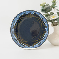 Ensembles de bols à assiettes en céramique bleue et noire Ensemble de vaisselle en relief Ensemble de table en grès 16 pièces