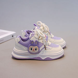 <span class=keywords><strong>Sneakers</strong></span> Casual per Bambini Scarpe Sportive <span class=keywords><strong>Bianche</strong></span> per Ragazzi e Ragazze con Chiusura a Lacci Suola Leggera in PVC per l'Autunno - Product Image 4