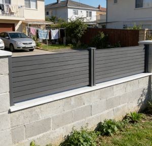 Valla de Plástico Compuesto de 4.5 Pies de Altura con Marco de Aluminio, Modelado 3D, Uso en Exteriores, Ecológica, Resistente a los Rayos UV, Valla WPC para Caballos y Jardín - Product Image 3