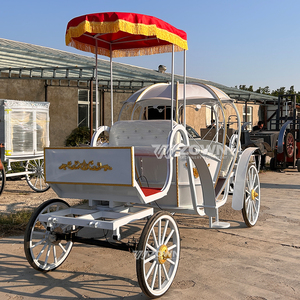 Populaire calèche électrique à chevaux en forme de citrouille, type calèche Cendrillon, pour parcs d'aventure et visites touristiques publiques - Product Image 3