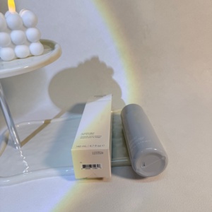 <span class=keywords><strong>Base</strong></span> de maquillage hydratante et éclaircissante Hayley's Hot Selling 140ml - Product Image 5