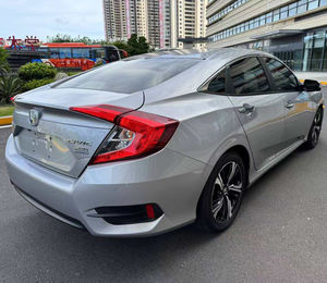 ฮอนด้า ซีวิค ปี <span class=keywords><strong>2016</strong></span> รุ่นซีดาน ขับเคลื่อนล้อหน้า เบนซิน 1.5T 177 แรงม้า เครื่องยนต์ 4 สูบ ล้อแม็ก R17 เกียร์ CVT รถ<span class=keywords><strong>มือ</strong></span><span class=keywords><strong>สอง</strong></span>พร้อมขาย มีหลังคาซันรูฟเดี่ยว - Product Image 4