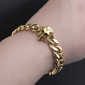 Pulsera de Acero Inoxidable con Diseño de Calavera Fantasma para Hombre, Estilo Cubano Miami, para Fiestas y Aniversarios, con Diamantes y Perlas - Product Image 2