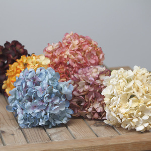 Flores Artificiales Secas, Flores de Seda Sintética con Bordes Quemados, Hortensias Grandes, Arreglos Florales Estilo Pintura al Óleo Vintage, China - Product Image 2