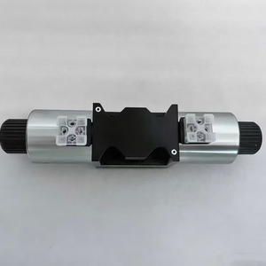 Vanne solénoïde hydraulique haute pression DG4V DG4V-3-6C-VM-U-H7-60 DG4V-3-6C-M-U-H7-60 DG4V 3 2C M U A6 60 - Product Image 3