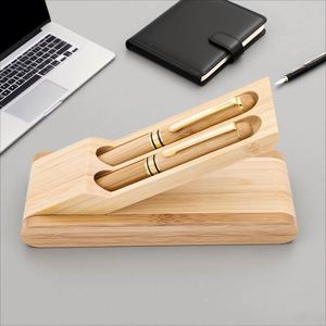 Set de Regalo Ecológico con Logotipo Personalizado - Pluma Estilográfica de Bambú y Bolígrafo con Logotipo Grabado, Regalo Personalizado - Product Image 4