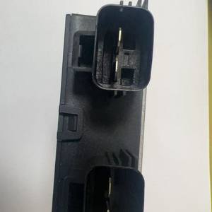 Prise électrique 1 sortie sans mise à la terre en nylon renforcé Type 20951801 - Product Image 2